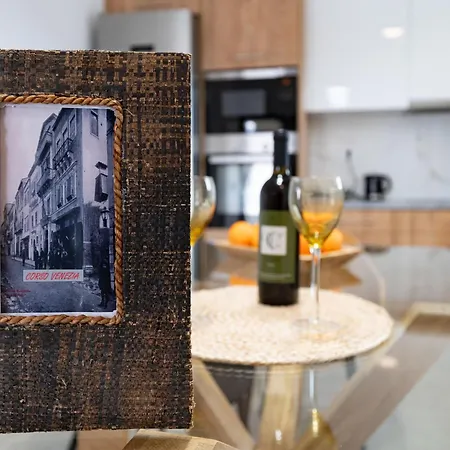 Corso Venezia Luxury Apartment *